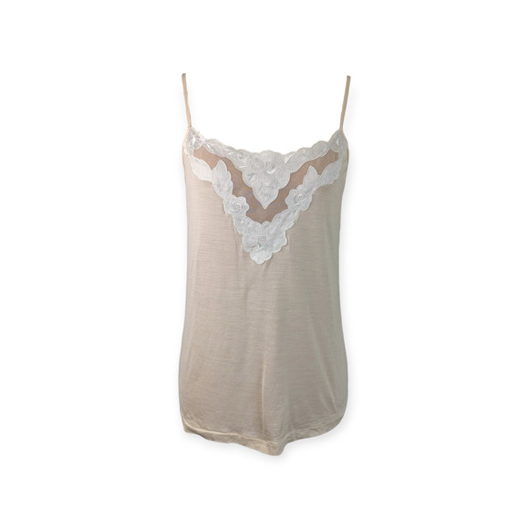 Classic Bleyle Cream Silk Camisole / 38 D / Best on US Medium 10 floral detail - Picture 2 of 5